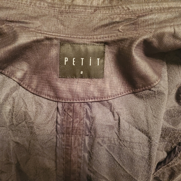 Women's Light Jacket. Brown color. Size Small - Picture 10 of 10